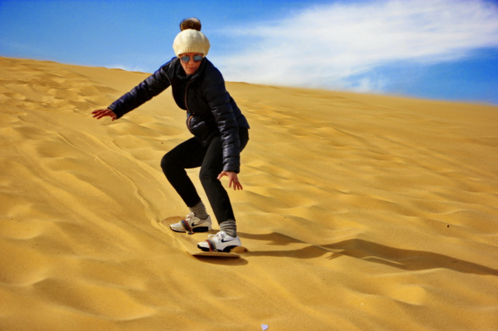 SANDBOARDING  